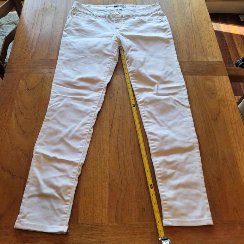 Like New Low Rise Skinny White Jeans, Sz 11